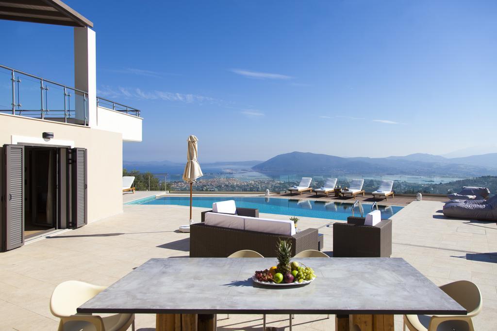 Alivia Lefkas Luxury Villas * Apolpaina